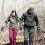Pinewood-ropa-pareja