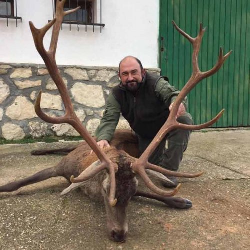 48 monteros y 120 en la montería Carboneras –  Castillejo