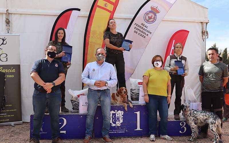 Podio Campeonato de España Femenino de Caza Menor con Perro 2021.