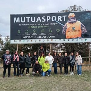 Jornadas de caza de mujeres en trofeo caza yconservación