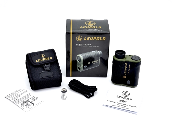 Accesorios que se entregan con el telémetro Leupold RX-Fulldraw 5A en trofeo caza y conservación