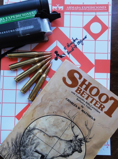 Libro y buena practica en trofeo caza y conservación