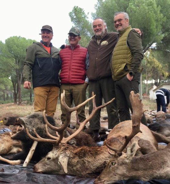 Monteria con Pablo en trofeo c aza y conservación