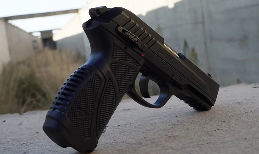 Pistola Gamo PT85 Blowblack en Trofeo caza y conservación (002)
