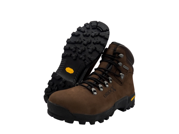 Modelo de botas Vercord de Oriocx en trofeo caza y conservación