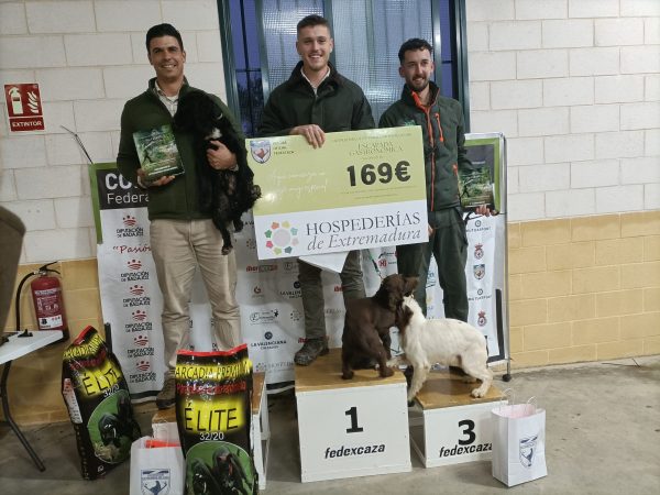 aCAMPEONES-EXTREMADURA en trofeo caza y conservación