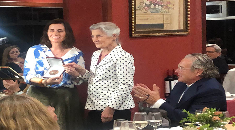 Emilia Landaluce y Teresa de Borbón en Trofeo caza