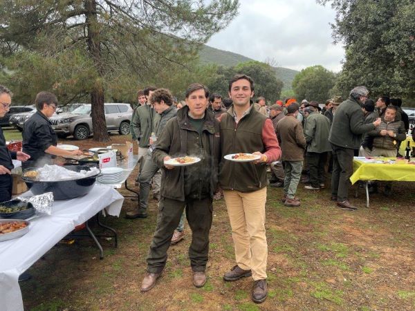 desayuno en trofeo caza y conservación