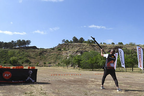 Exhibición del tirador italiano Raniero Testa en el XI Día del Cazador Extremeño en Trofeo caza y conservacion