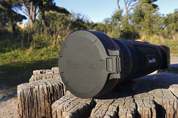 Tapa delantera de monocular térmico premium Wild-DL de ThermTec en Trofeo caza y conservacion