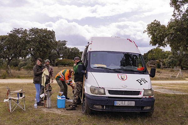 La tradicional Lumbre de una jornada montera en Trofeo caza y conservacion