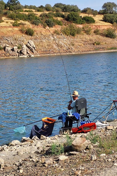 Pesca en Fercatur con Trofeo caza y conservacion