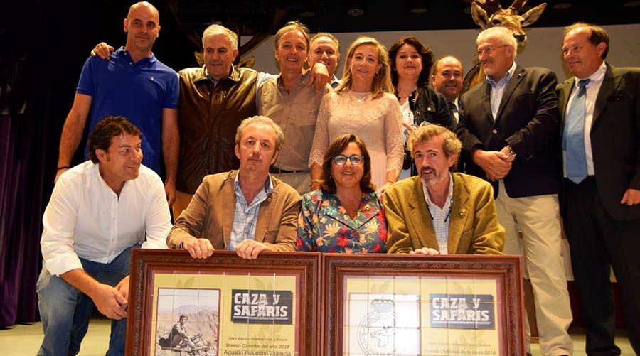 Agustin Palomino con amigos en Trofeo caza y conservacion