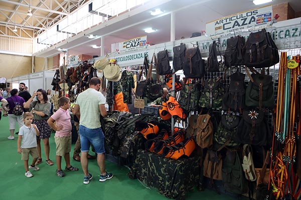 feria productos revista trofeo caza