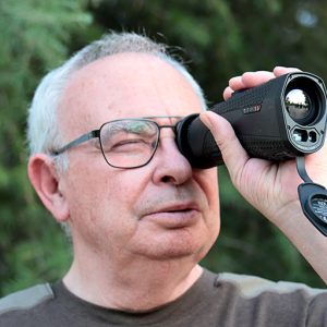Monocular Rix en revista trofeo