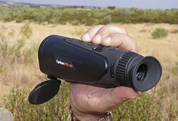 monocular thermtec en revista trofeo