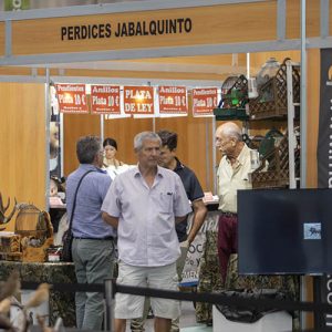 feria de caza Córdoba en revista trofeo caza